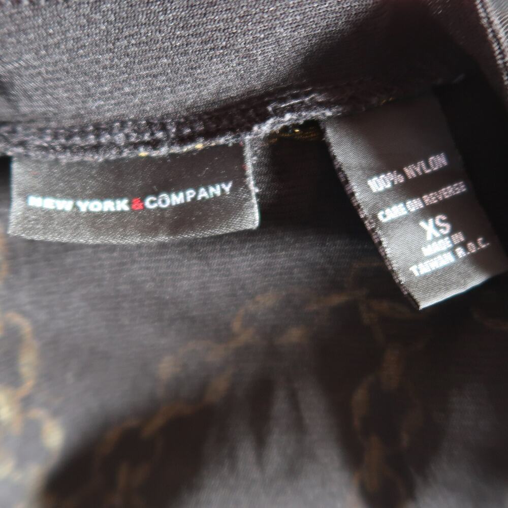 Vintage Y2K New York & Company Black Mesh Top Gold Chain Print S - Picture 5 of 5